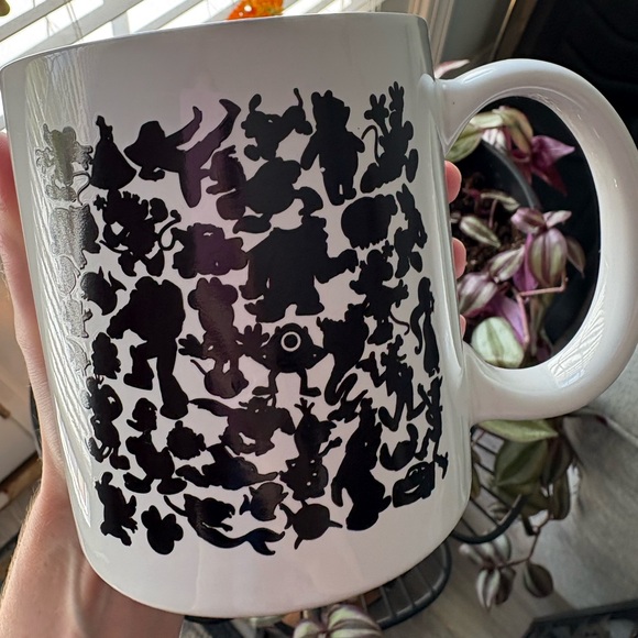 Color changing Disney mug - Picture 1 of 4